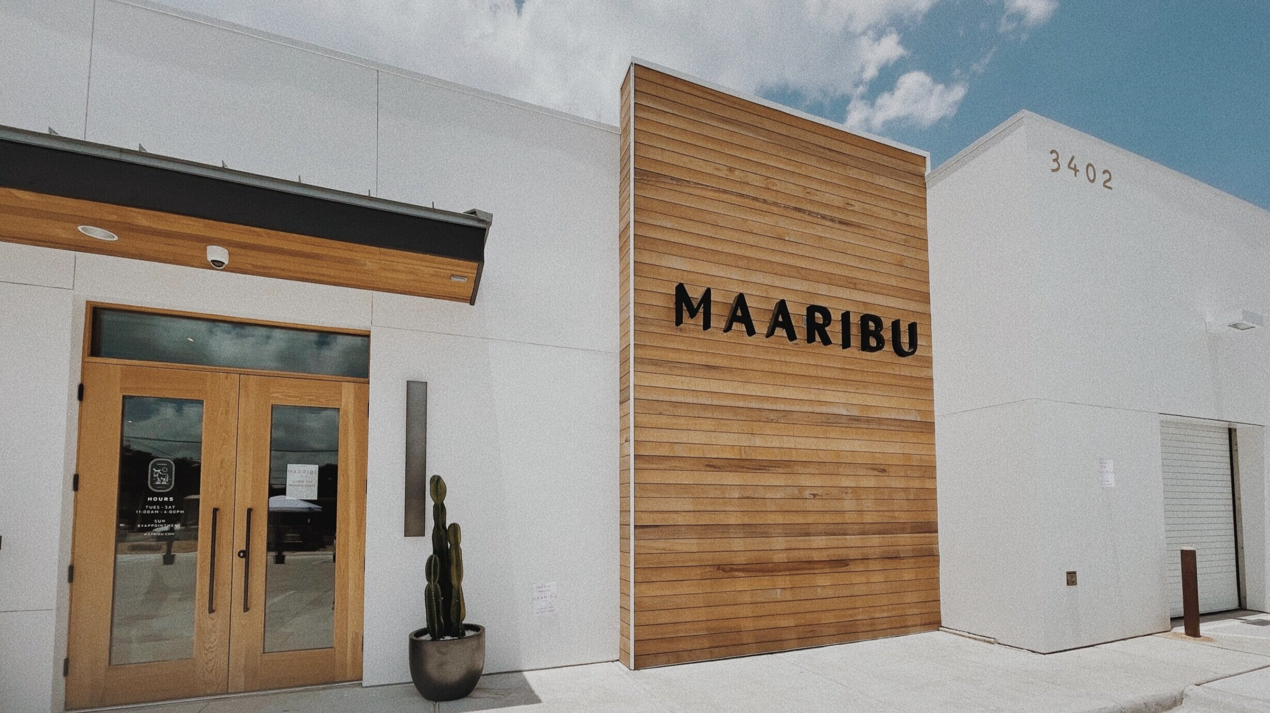Maaribu storefront and exterior identity